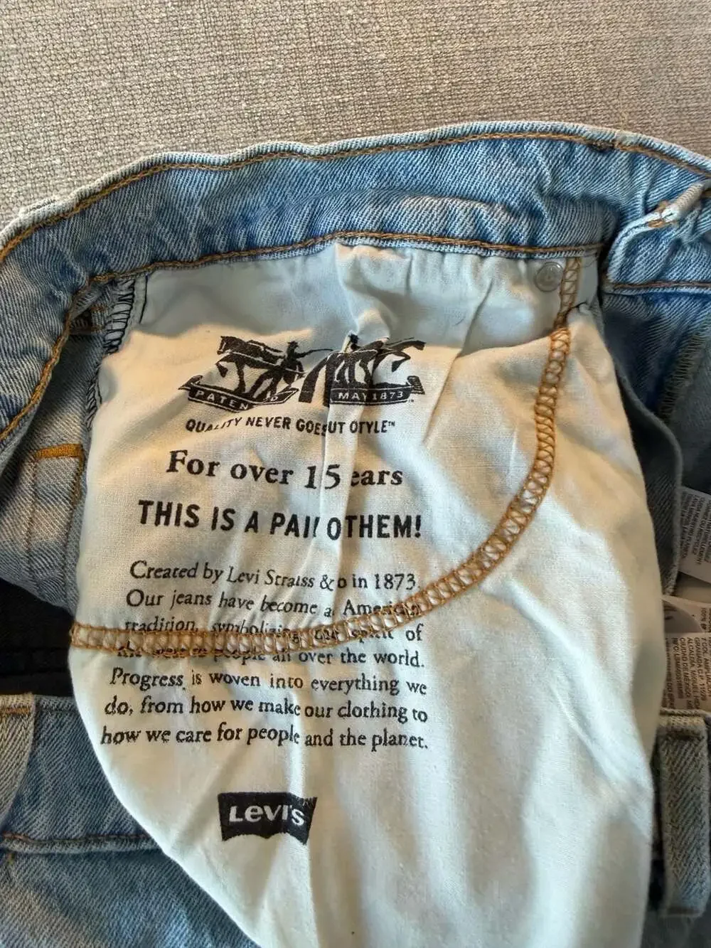 Levi's 505 Regular Fit Jeans Light Wash Size 34x34